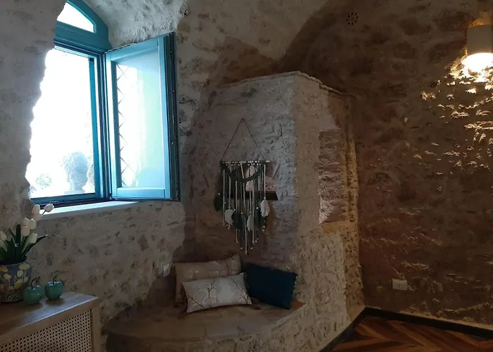 度假居 La Luna Nel Pozzo 杰拉切